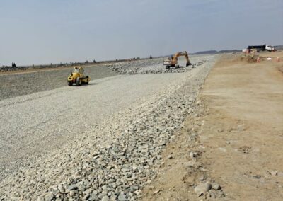 C3 Construcción de Canal Revestido Tramo 3 Sector Oeste, Diques en La Quebrada El León Paquete Q-02
